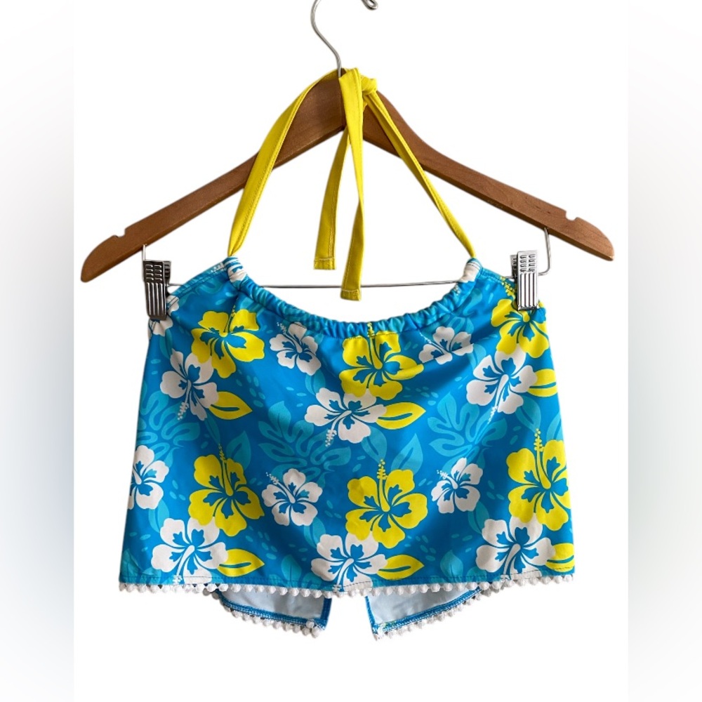 Two Piece Swimwear Bathing Suit Blue Floral Halter Top and Swim Shorts - Picture 15 of 16